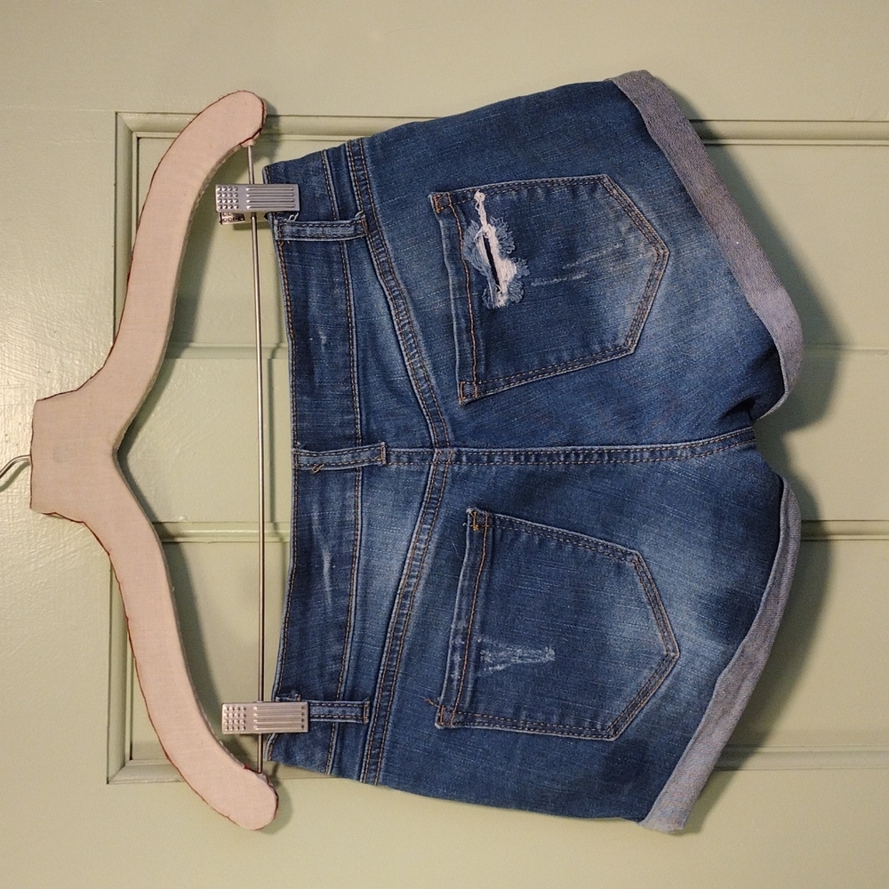 Wax Jean size small cuffed jean shorts - Picture 4 of 5